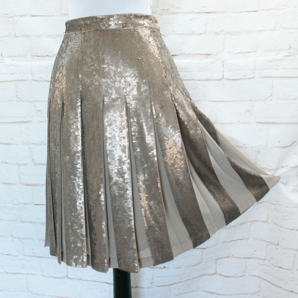 BCBG Maxazria Sequin Pleated Skirt S M Pewter NWT - Picture 7 of 7